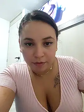 LizzRouse online show from November 9, 2025, 12:42 am