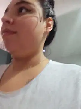 LizzRouse online show from December 3, 2025, 12:58 pm