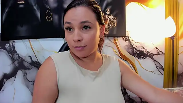 LizzRouse online show from June 20, 2026, 9:28 pm