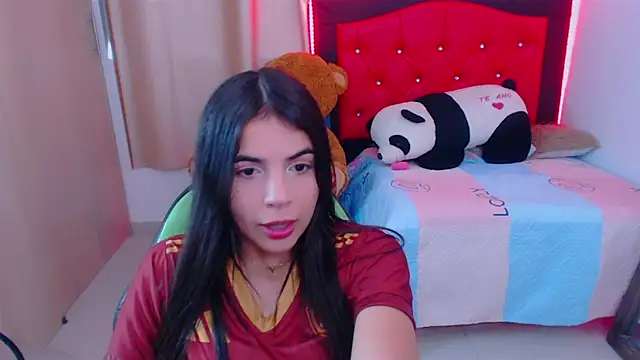 Snapshot of _elenna chatting on January 20, 2025, 5:48 pm elenna online show from January 20, 2025, 5:48 pm