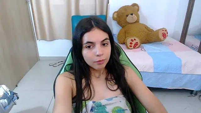 Snapshot of _elenna chatting on March 11, 2025, 8:42 pm elenna online show from March 11, 2025, 8:42 pm