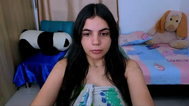 Snapshot of _elenna chatting on September 20, 2025, 5:47 pm elenna online show from September 20, 2025, 5:47 pm