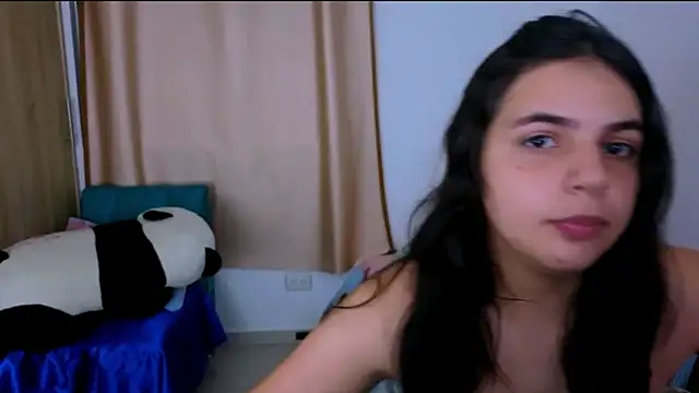 Snapshot of _elenna chatting on October 14, 2025, 5:47 pm elenna online show from October 14, 2025, 5:47 pm