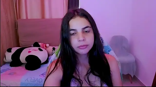  elenna online show from May 26, 2026, 6:37 pm