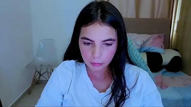  elenna online show from July 23, 2026, 7:23 pm
