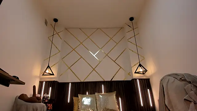  rebecca1 online show from October 11, 2025, 4:38 pm