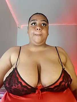 BiancaFollerach online show from March 20, 2026, 12:10 pm