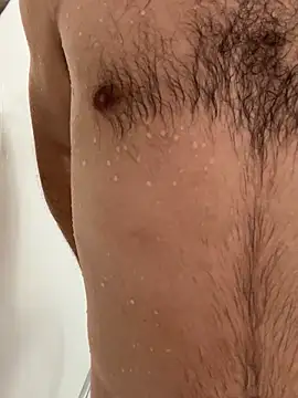 Bigclitlover69 online show from November 24, 2025, 11:10 am