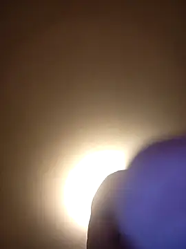 Snapshot of BBWQUEENBEEE chatting on November 16, 2025, 10:48 pm BBWQUEENBEEE online show from November 16, 2025, 10:48 pm