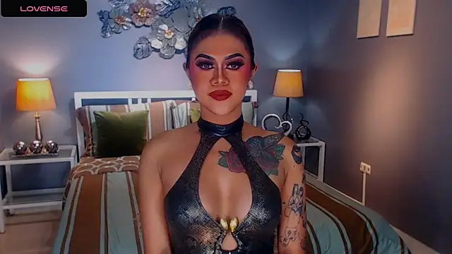 StellaStrong30 online show from March 22, 2025, 4:45 am