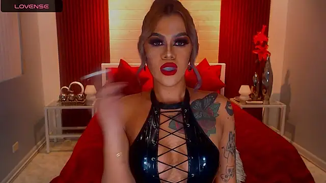 StellaStrong30 online show from December 3, 2025, 10:30 pm