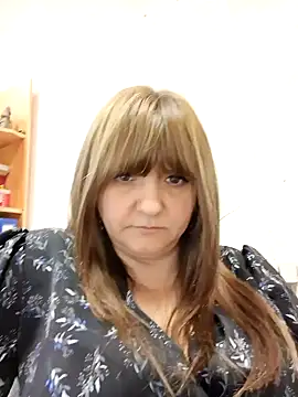Snapshot of Office_Albertina chatting on December 26, 2024, 4:21 am Office Albertina online show from December 26, 2024, 4:21 am