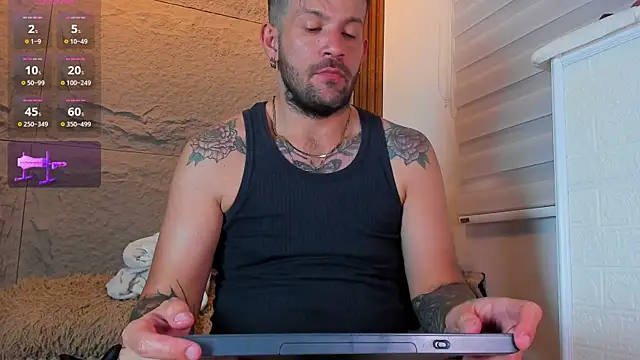 Snapshot of jonathan_rivers chatting on July 9, 2026, 8:13 pm jonathan rivers online show from July 9, 2026, 8:13 pm