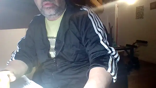 woww791 online show from April 8, 2026, 6:30 pm