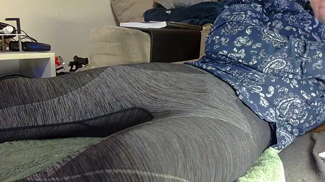 Snapshot of mike30nbg chatting on February 9, 2026, 8:57 pm mike30nbg online show from February 9, 2026, 8:57 pm