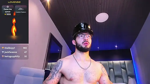 MarkWalker   online show from February 17, 2025, 4:15 pm