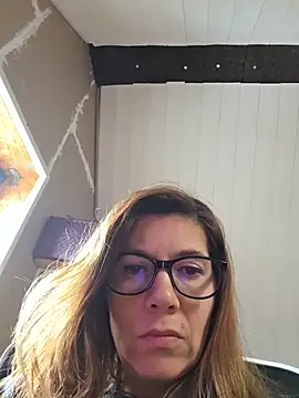 Lina lou4 online show from February 20, 2026, 2:39 pm