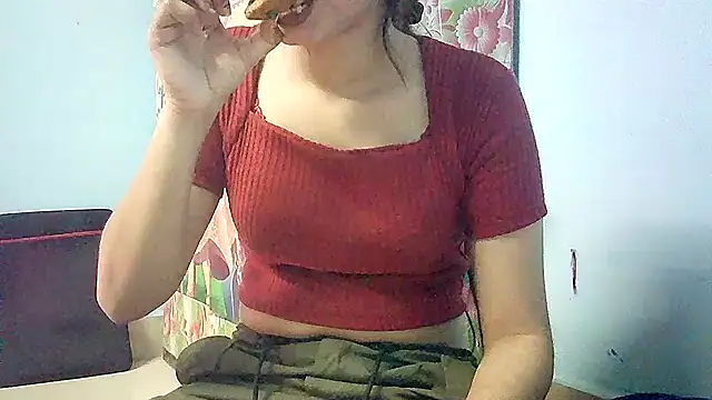 Snapshot of lovelydesi21 chatting on February 11, 2025, 4:56 pm lovelydesi21 online show from February 11, 2025, 4:56 pm