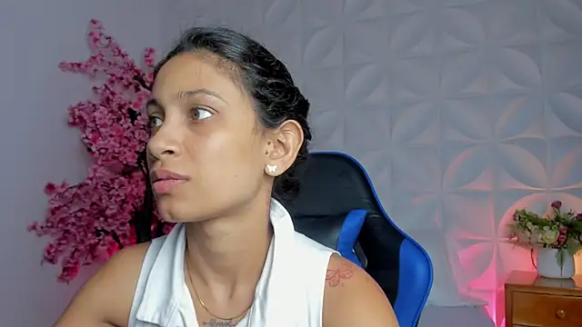 cora 22 online show from April 10, 2026, 12:54 pm