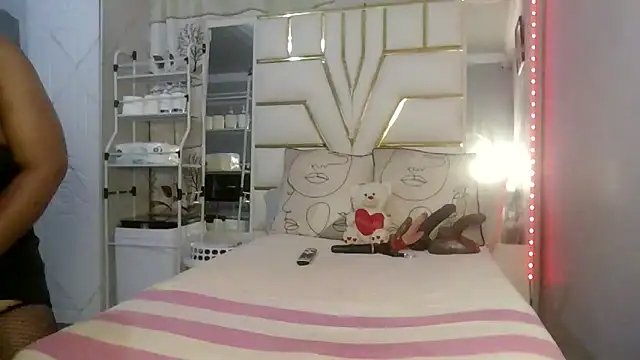 SexyyNana online show from February 27, 2026, 2:11 am