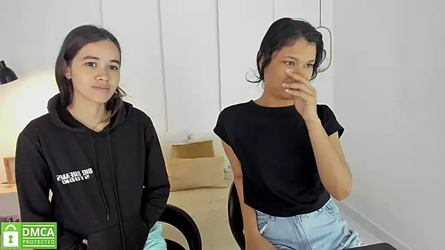 sexychanell 18 online show from February 18, 2025, 12:49 pm