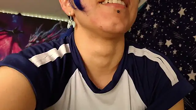 pussytight pervert online show from March 22, 2026, 10:02 pm