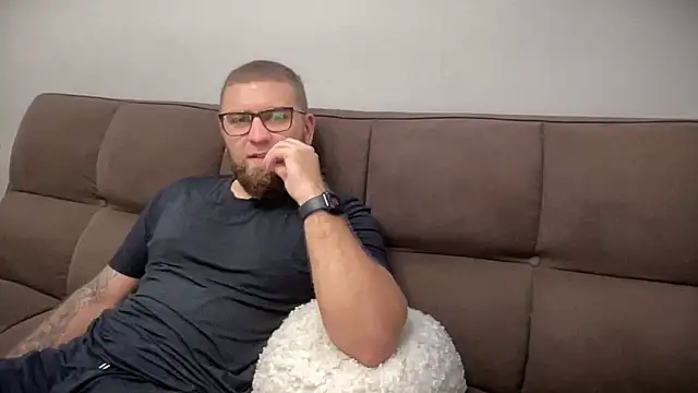 Bear bear  online show from December 27, 2024, 6:46 am