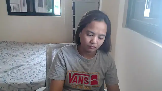 xTheLastVIRGINx online show from October 7, 2025, 4:53 am