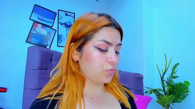 Gretta Queen online show from September 25, 2025, 5:49 pm