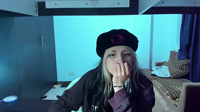 Akane-Mou online show from March 7, 2025, 10:24 am