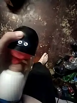 Snapshot of Papakyu96@xh chatting on March 21, 2025, 7:33 am Papakyu96xh online show from March 21, 2025, 7:33 am