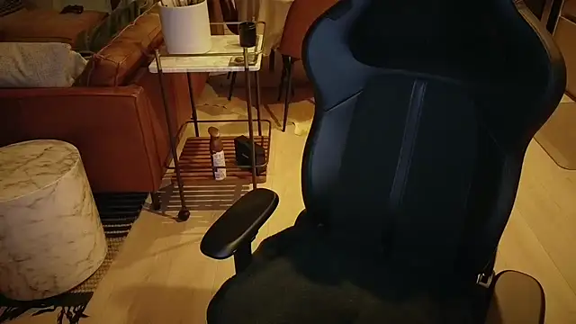 Snapshot of HungandThickLatin chatting on January 11, 2026, 9:58 am HungandThickLatin online show from January 11, 2026, 9:58 am