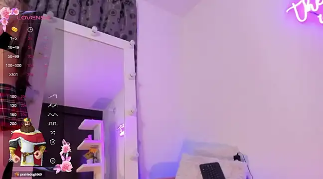 dana montana  online show from December 13, 2024, 11:23 am