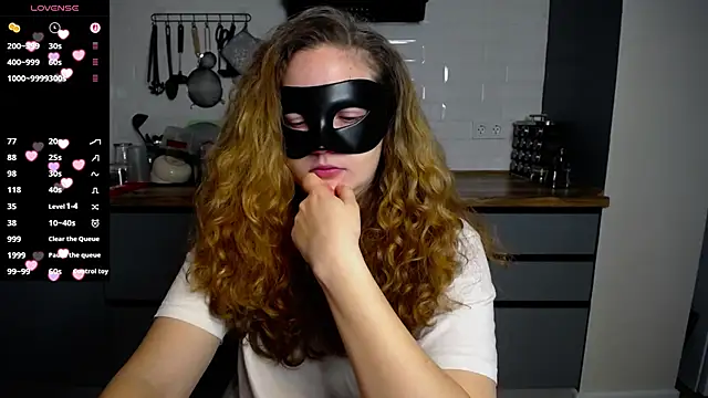 BubbbleGumm online show from April 29, 2026, 5:41 pm