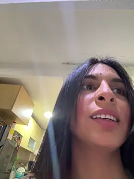 charlotte stevenss  online show from February 6, 2025, 6:02 pm