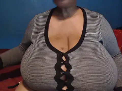 CUTEFIRMMELONSS online show from February 13, 2025, 6:48 pm