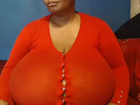 CUTEFIRMMELONSS online show from March 1, 2025, 10:55 am