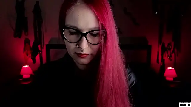 Amanita  Pantherina online show from December 5, 2025, 10:35 am