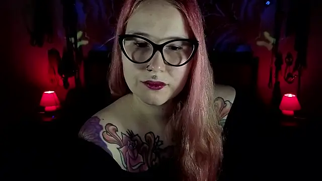 Snapshot of Amanita__Pantherina chatting on May 19, 2026, 12:11 pm Amanita Pantherina online show from May 19, 2026, 12:11 pm