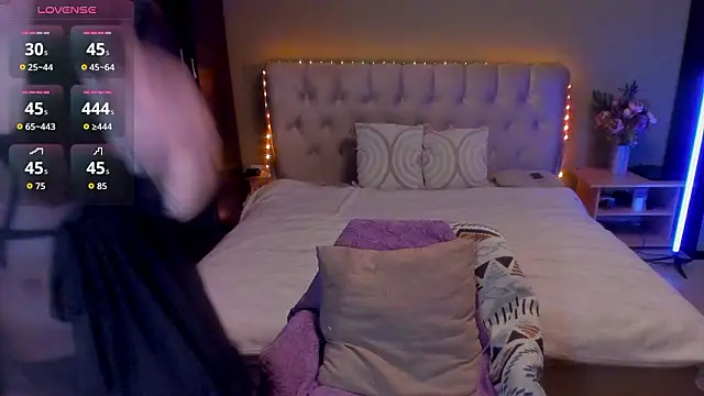 Carina E online show from March 26, 2026, 9:15 am