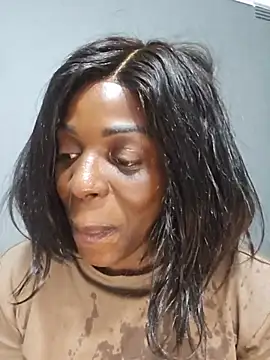 Shaniko89 online show from May 25, 2026, 5:46 am