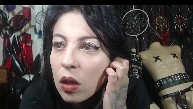 Snapshot of Astartexxx chatting on June 15, 2026, 6:04 am Astartexxx online show from June 15, 2026, 6:04 am