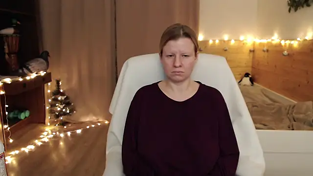 Snapshot of Exponent_5 chatting on December 31, 2024, 3:55 am Exponent 5 online show from December 31, 2024, 3:55 am