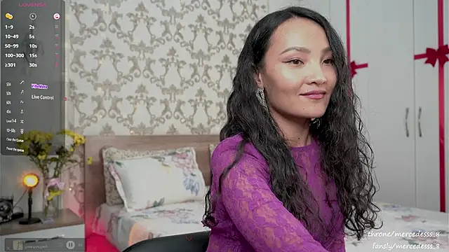 Snapshot of merca_8 chatting on December 26, 2024, 10:59 am merca 8 online show from December 26, 2024, 10:59 am