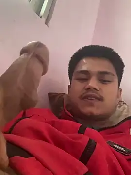 Hullax online show from February 8, 2026, 2:59 am