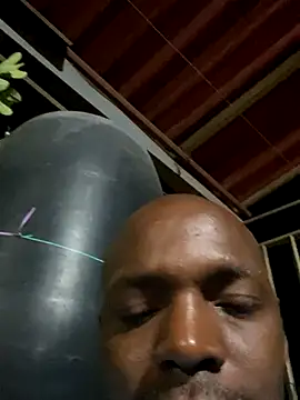 HARLEXBIGCOCK online show from November 11, 2025, 12:10 am