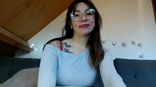 Snapshot of TalullaX chatting on December 18, 2024, 8:53 am TalullaX online show from December 18, 2024, 8:53 am