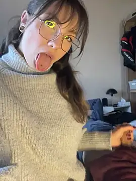 Snapshot of TalullaX chatting on December 26, 2024, 12:16 pm TalullaX online show from December 26, 2024, 12:16 pm