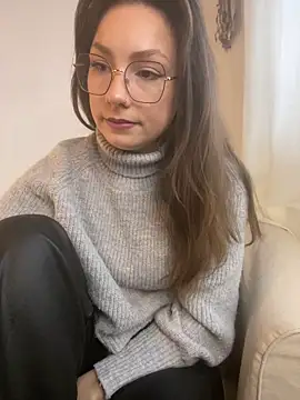 Snapshot of TalullaX chatting on February 10, 2025, 9:04 am TalullaX online show from February 10, 2025, 9:04 am