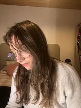 Snapshot of TalullaX chatting on February 26, 2025, 8:22 pm TalullaX online show from February 26, 2025, 8:22 pm